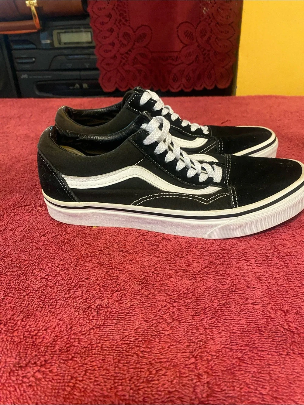 Vans Black and White Low-Top Skate Sneakers - Men's